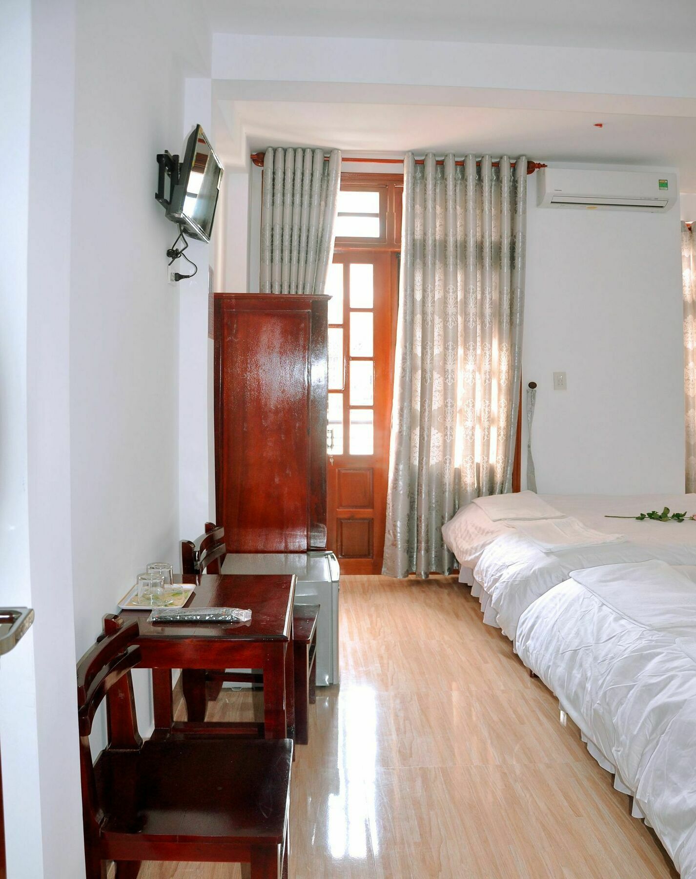 Ngoc Tung Mini Hotel Hue Exteriör bild